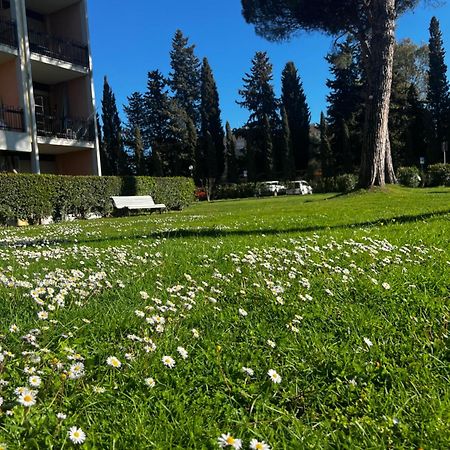 Parco Tirreno Hotel Рим Экстерьер фото