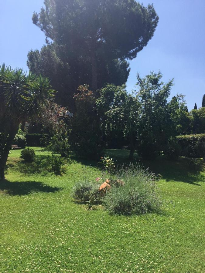 Parco Tirreno Hotel Рим Экстерьер фото