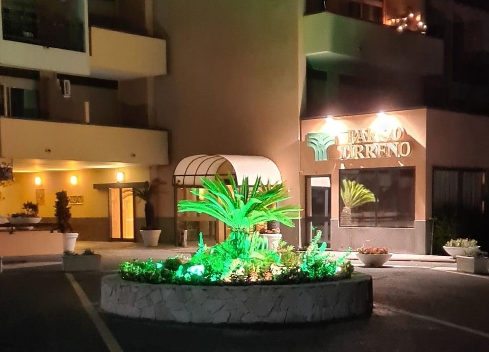 Parco Tirreno Hotel Рим Экстерьер фото