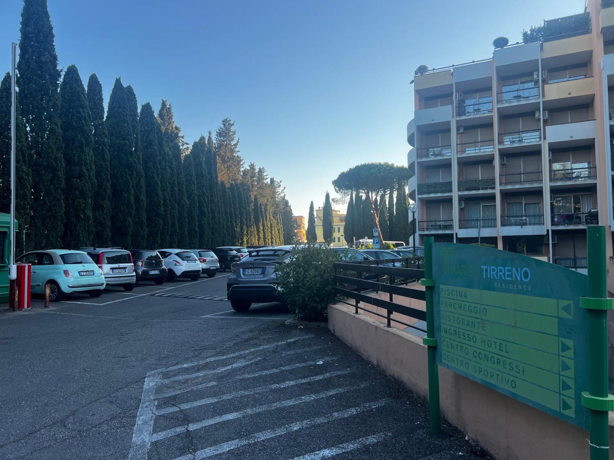 Parco Tirreno Hotel Рим Экстерьер фото