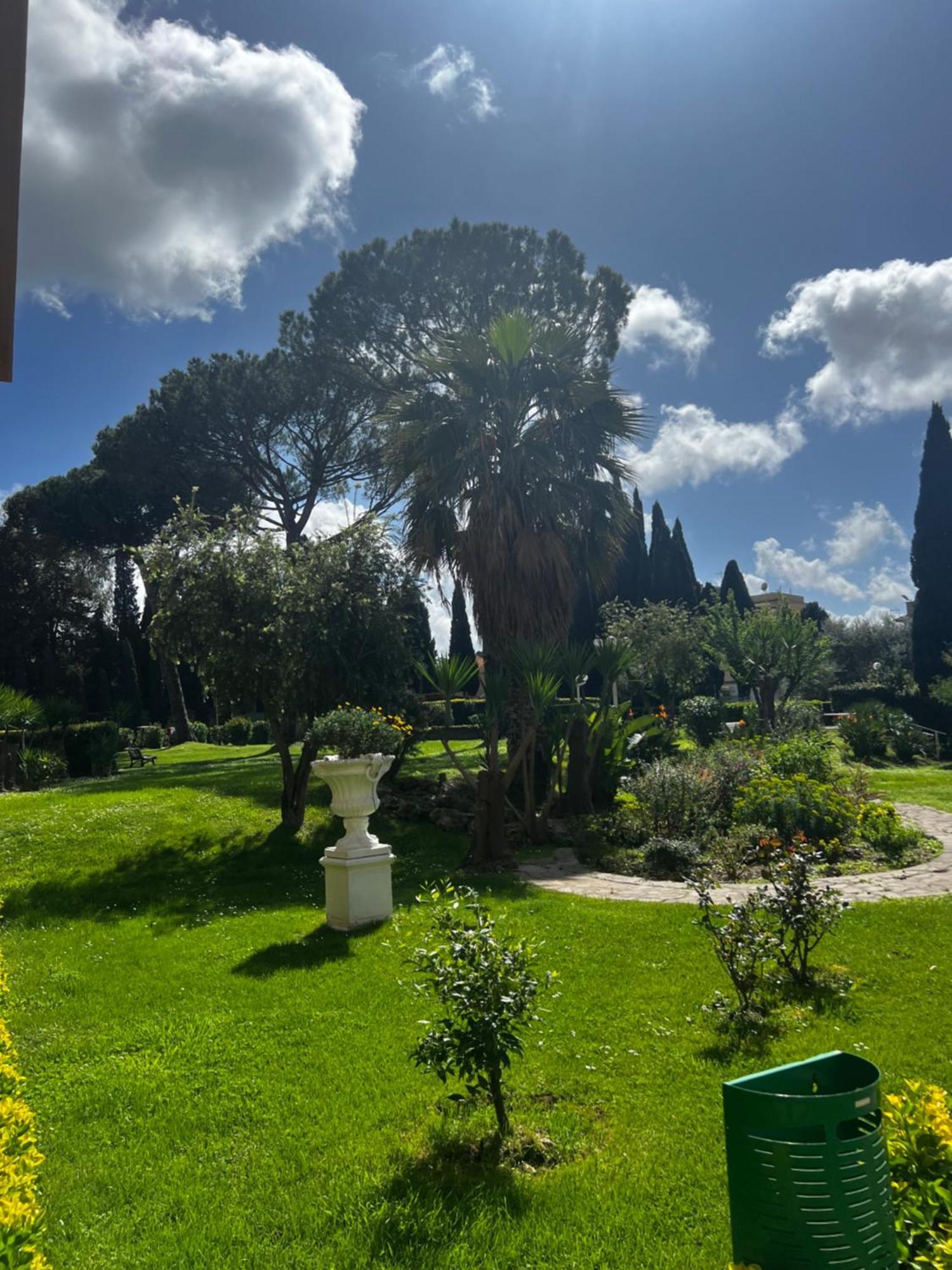 Parco Tirreno Hotel Рим Экстерьер фото